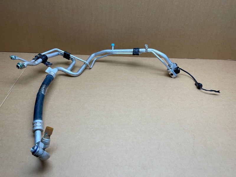 2012-2016 TESLA MODEL S SUCTION LIQUID AIR CONDITIONING LINE W/ TXV VALVE OEM