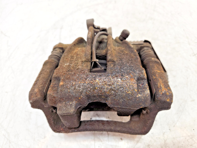 ✅ 1997-2001 OEM Volkswagen Eurovan MV Rear Right Passenger Side Brake Caliper
