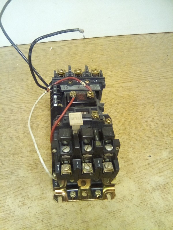 Allen Bradley 509-BOD Series B Motor Starter W/ 2 Auxiliary Contacts 595-A