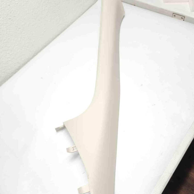 2018 Focus LH Driver Side Interior Windshield Pillar Trim Cover GM51A03199AB