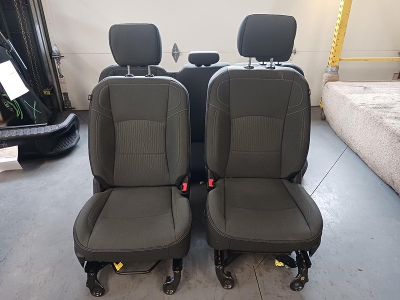 21-'24 RAM 1500 CLASSIC Quad Cab 2 row power cloth seat set OEM
