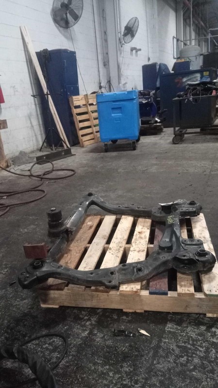 2014 Toyota Camry Frame Crossmember OEM Grey 2.5L 18K Miles Warranty