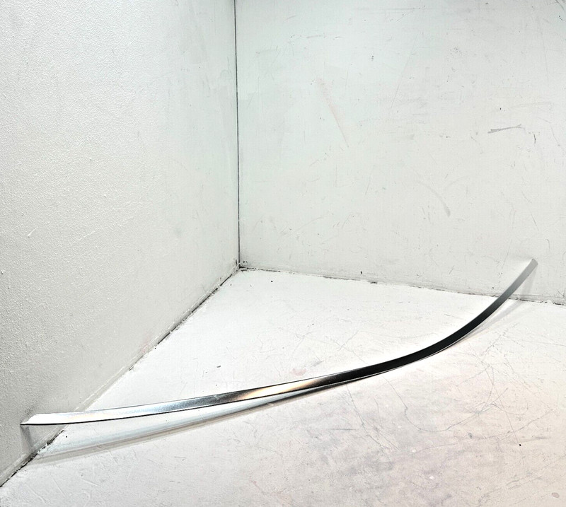 Front Right Door Trim Upper Window Molding Mercedes W222 S550 2014-2017 OEM