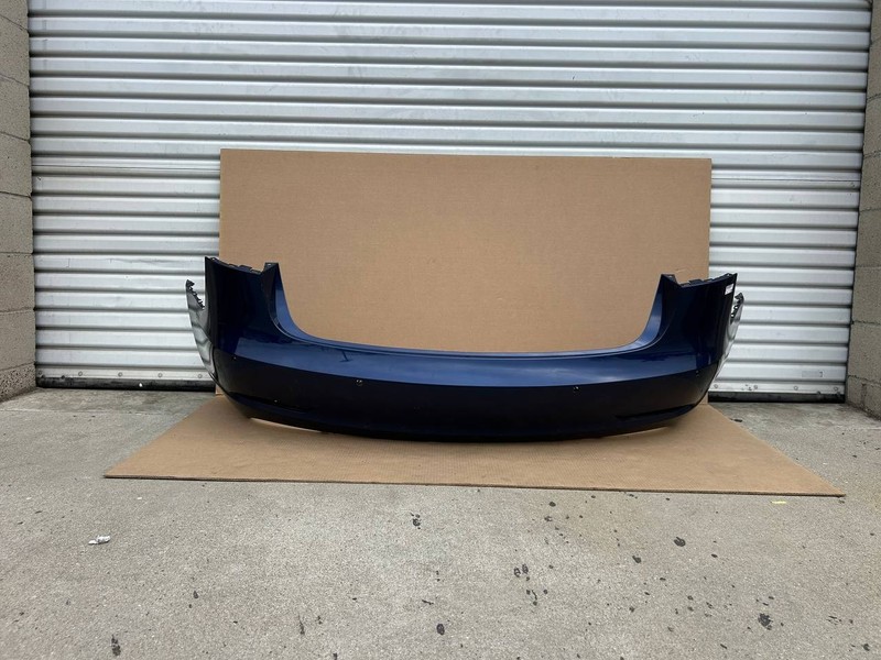 ✅2017-2021 Tesla Model 3 Rear Bumper Cover Blue /broken