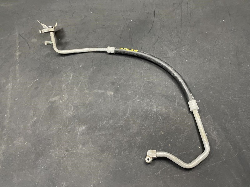 A/C Refrigerant Suction Hose 2015 Subaru Outback 73425-AL03A 2016