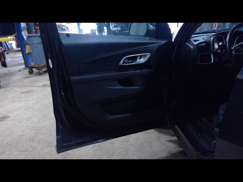 2015 EQUINOX Driver Left Front Door Trim Panel 1559056