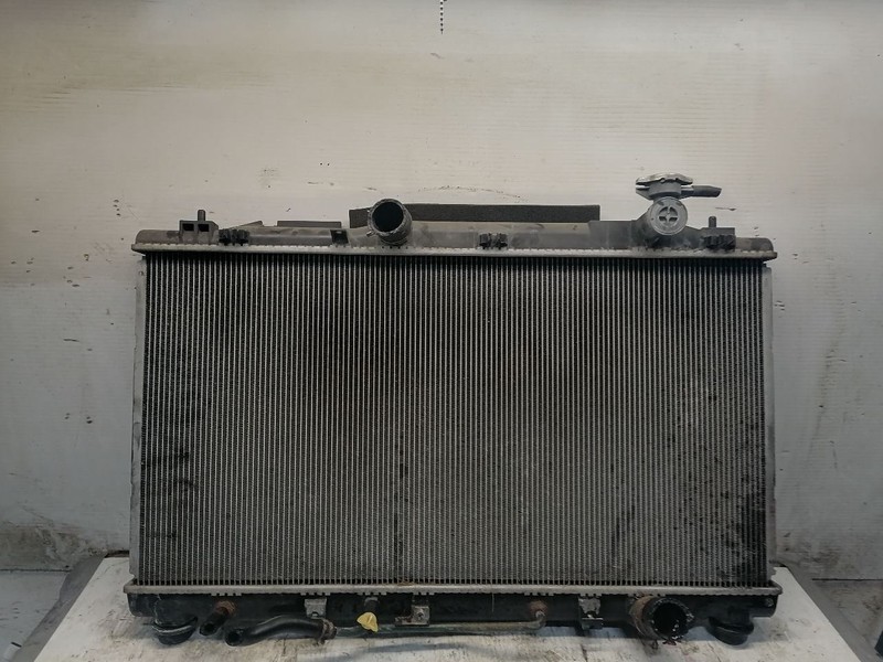 Radiator 2GRFE Engine 6 Cylinder Fits 09-16 VENZA 1528713