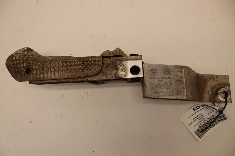 2010-2013 PORSCHE PANAMERA 4.8L FRONT LEFT CROSSMEMBER SUBFRAME BRACKET OEM