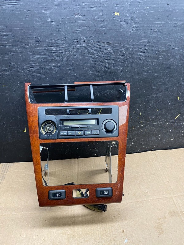 1996 to 2004 Acura RL Radio Climate Control Bezel TrimOEM Z0004 DG