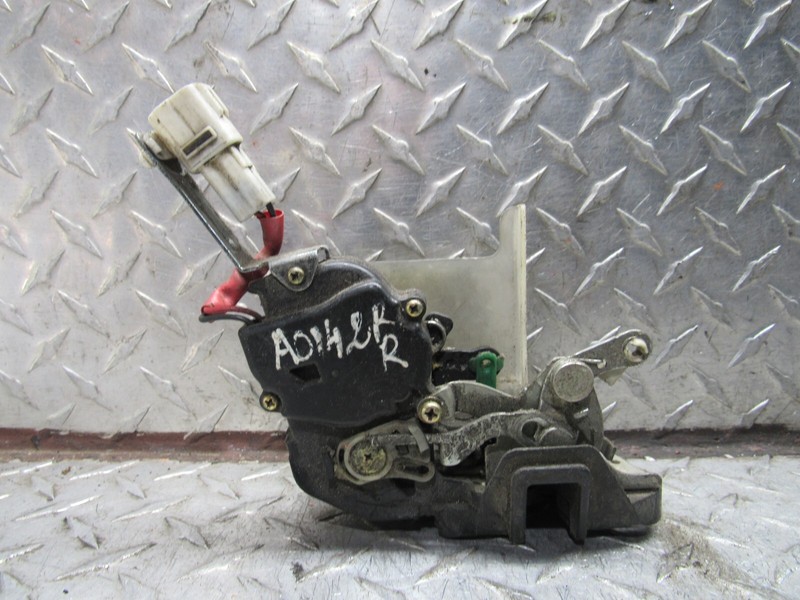 1992 TOYOTA CAMRY RIGHT PASSENGER REAR DOOR LATCH LOCK ACTUATOR