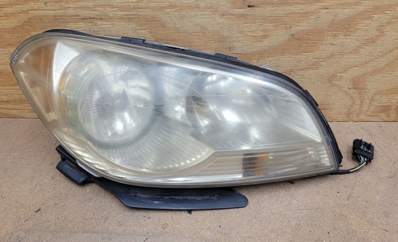 2008 - 2012 Chevrolet Malibu Front Right RH Side Halogen Headlight OEM
