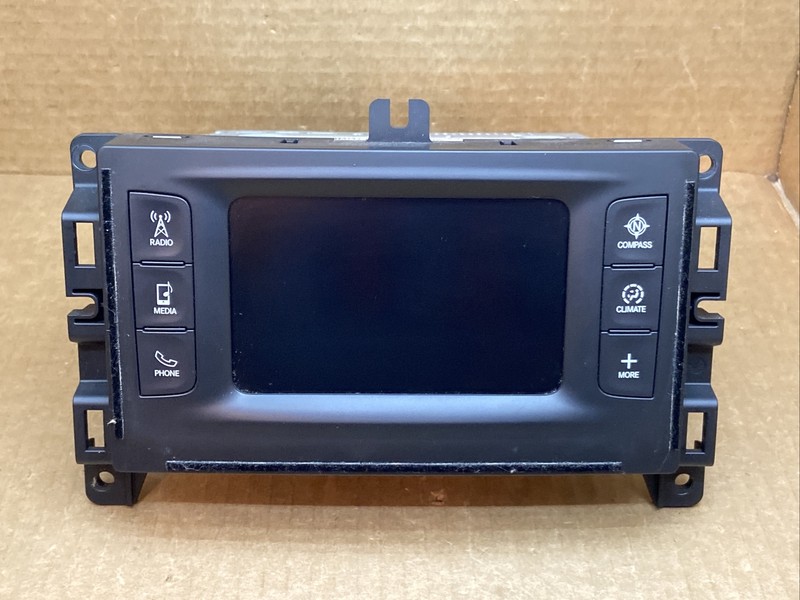 15-16 Chrysler 200 5" Radio Display Info Screen Bluetooth Sirius VP2 P68226694AE