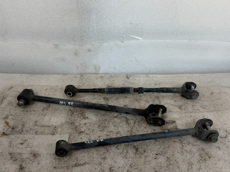 2004 - 2006 RIGHT REAR CONTROL ARM SET (X 3) OEM #020