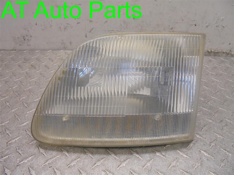 97 98 99 00 01 02 FORD F150 F250 EXPEDITION DRIVER SIDE HEADLAMP