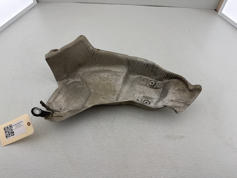 2010 - 2014 VOLKSWAGEN JETTA PORTWAGEN HEAT SHIELD COVER 1K5825721C OEM