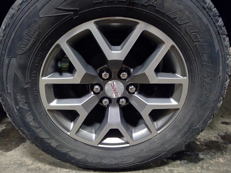 Rim Wheel 17x8 Aluminum 12 Spoke Opt R1U Fits 15-22 CANYON 1780394