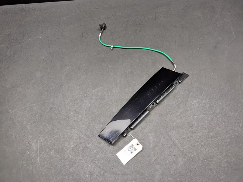 Front Left Door Window Rear Side Molding 2021 Lincoln Nautilus 2019 2020 2022
