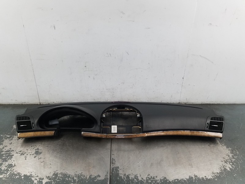 2007 Mercedes AMG E 63 Dash Panel with Trim 7711 M7