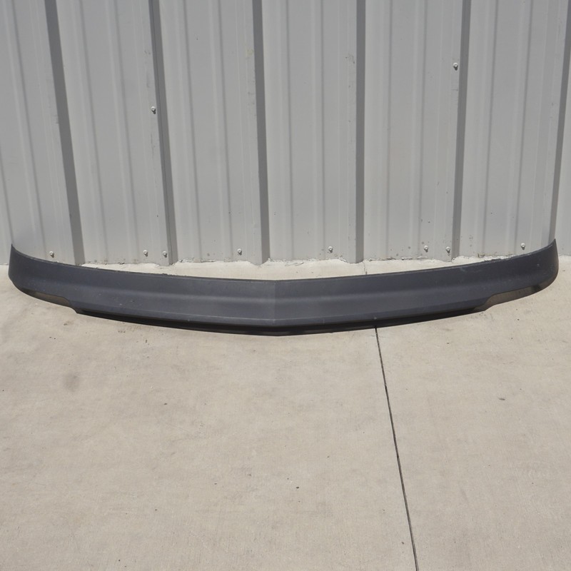 2013 - 2017 Buick Enclave Front Lower Bumper Valance 20983415 OEM
