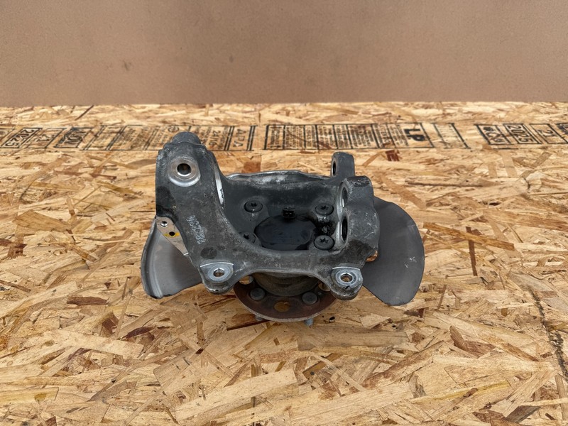 KIA STINGER 2018-2023 OEM FRONT LEFT DRIVER SPINDLE KNUCKLE BEARING RWD ASSY