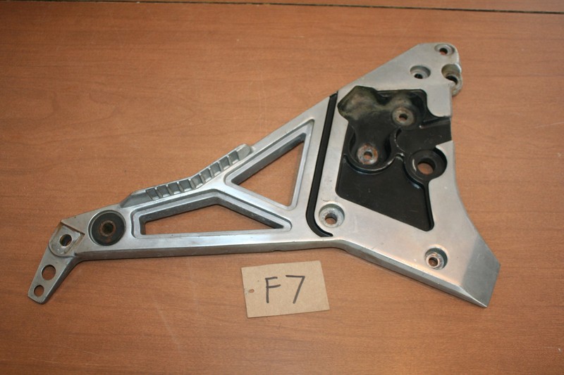 1984 Yamaha FJ1100 Aluminum Side Frame Bracket Guard Left OEM 84 B