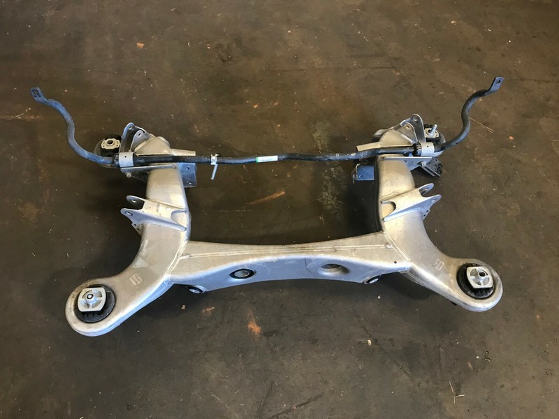 2010-2013 MERCEDES S550 W221 REAR CROSSMEMBER K-FAME SUBFRAME SUPPORT OEM
