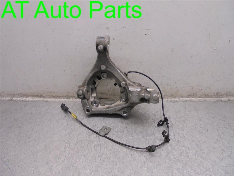 10-15 EQUINOX TERRAIN FRONT DRIVER LEFT SPINDLE KNUCKLE OEM 22786979 25978805