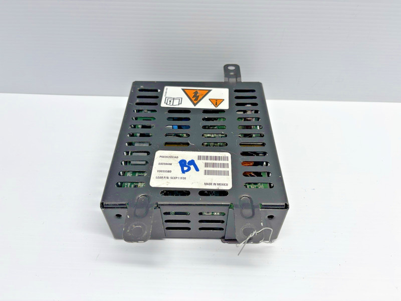 2019-2022 RAM 1500 OEM POWER INVERTER CONVERTER CONTROL MODULE UNIT P68302053AD