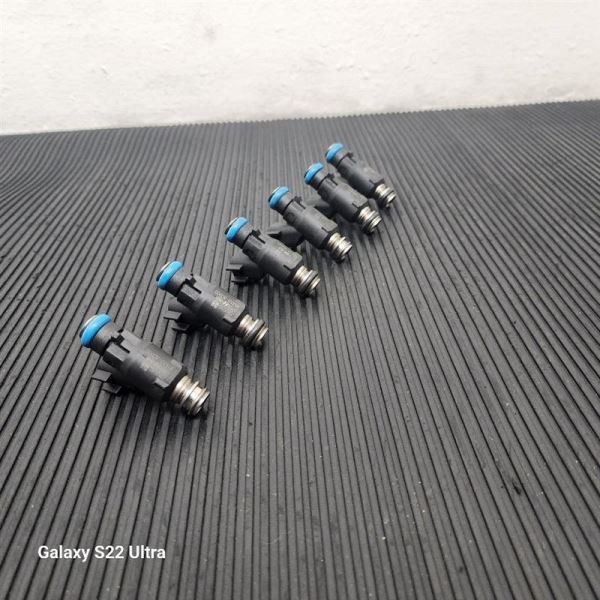 06-11 Kia Sedona V6 Fuel Injector Set 6 OEM 35310-3C000