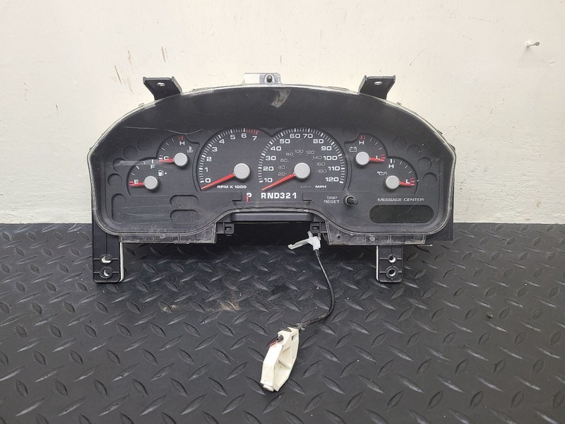 04-05 Ford Explorer Speedometer W/ Message Center OEM 5L2Z-10849-AA