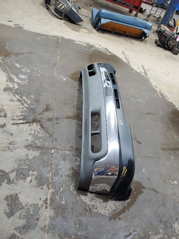 Front Bumper 2500 Hd With Fog Lamps Fits 01-02 SILVERADO 2500 PICKUP 309231