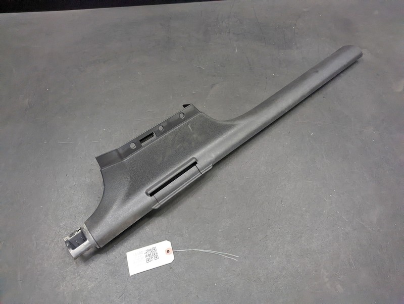 Front Left Door Sill Scuff Plate 2018 Audi Q3 8U0853905 2015 2016 2017