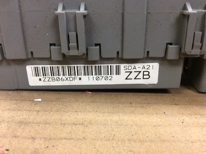 03 04 05 06 07 Accord Interior Cabin Fuse Relay Box Assy SDA-A21 ZZB