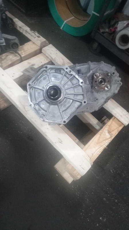 2024 Toyota Tundra Transfer Case Assembly 4WD OEM 16K Miles - Warranty Included