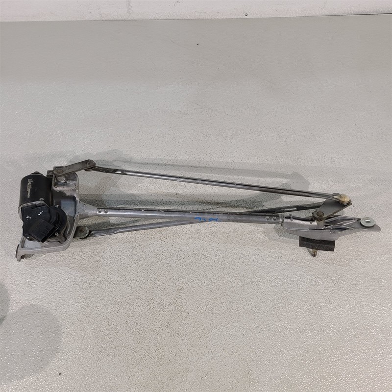 05-13 Corvette C6 Windshield Wiper Motor Linkage Transmission Aa7356