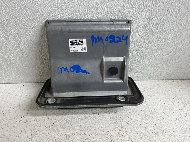 2007 Toyota Tundra 5.7 4x2 Tow Package Engine Computer Module Ecu Ecm Pcm