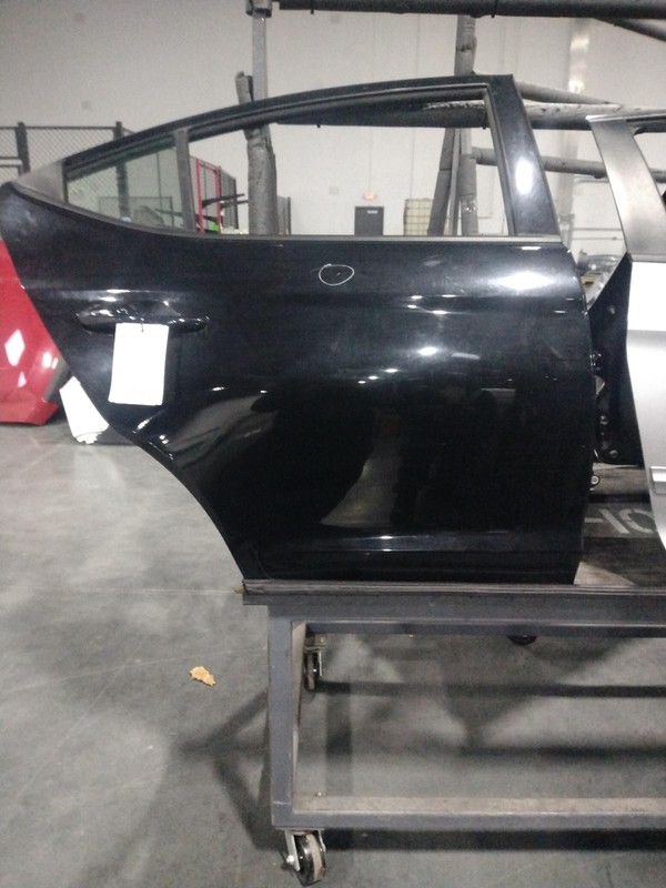 2019 Hyundai Elantra Black Right Rear Door - Good Condition - 646355