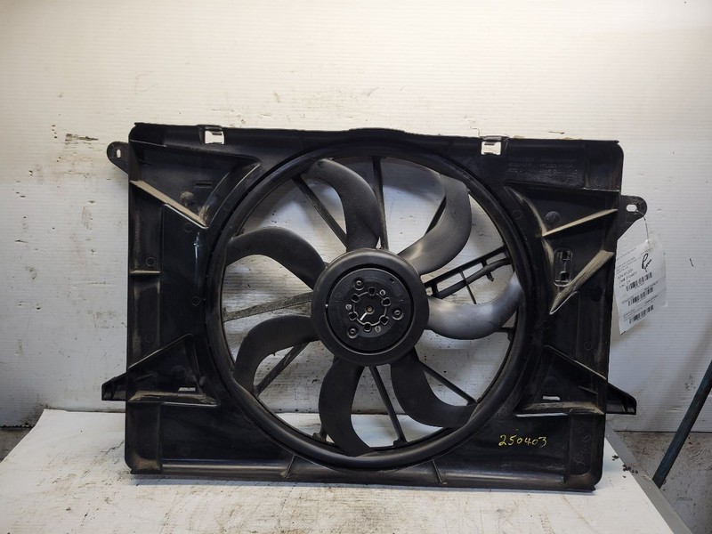 Radiator Fan Motor FWD Fits 17-25 PACIFICA 1674941
