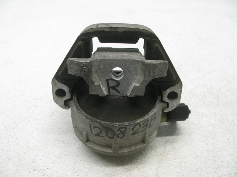 12-18 AUDI C7 A6 A7 3.0 QUATTRO ENGINE MOTOR MOUNT BRACKET OEM RIGHT 120823B