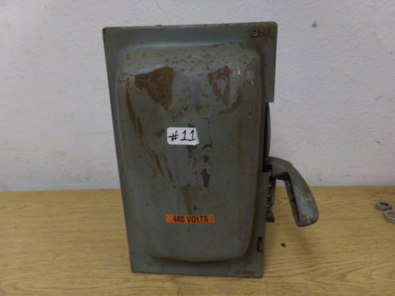 Square D 361 Series A1 Safety Switch 30A 3-Phase 600VAC *FREE SHIPPING*