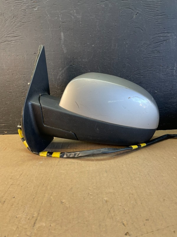 2007 to 2008 Gmc Yukon Left Driver LH Side View Door Turn Mirror OEM AD5615 DW