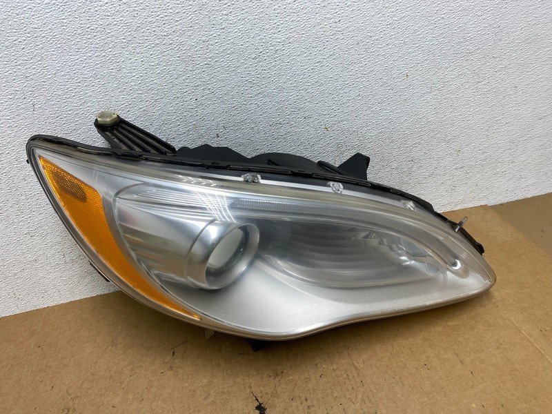 2011 2012 2013 2014 Chrysler 200 Right Passenger Halogen Headlight Oem AE3289 DW
