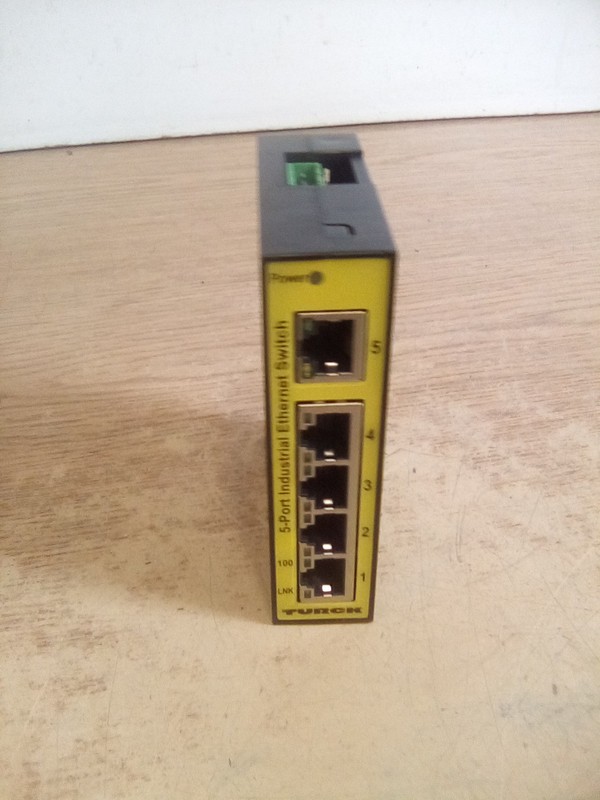 Turck SE20-84X-RJ522 20204447 5-Port Industrial Ethernet Switch
