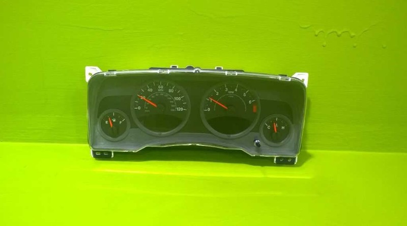 08 COMPASS PATRIOT SPEEDOMETER CLUSTER 120 MPH (OPT JPH) OEM 3916-1