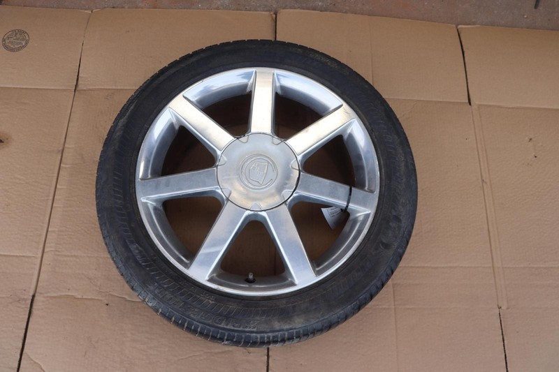 2004-2008 CADILLAC XLR WHEEL RIM TIRE 235/50 R18 97W 18X8 ET61 7 SPOKE OEM