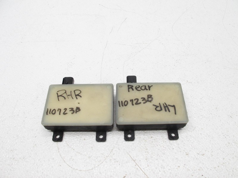 16-17 JAGUAR X260 XF BLIND SPOT DETECTION SYSTEM WARNING SENSOR SET OEM 110723B