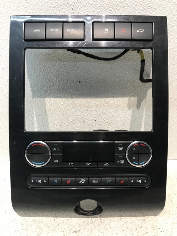 2007-14 Ford Expedition Temperature Climate Control w/ Radio Bezel OEM