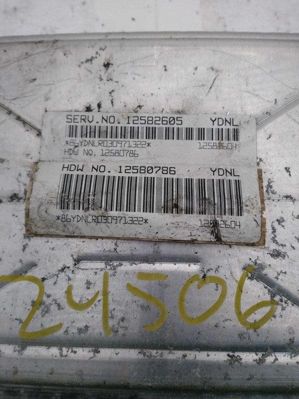 2003 Cadillac Escalade EXT Engine Control Module ECM OEM 12607802 149K Miles