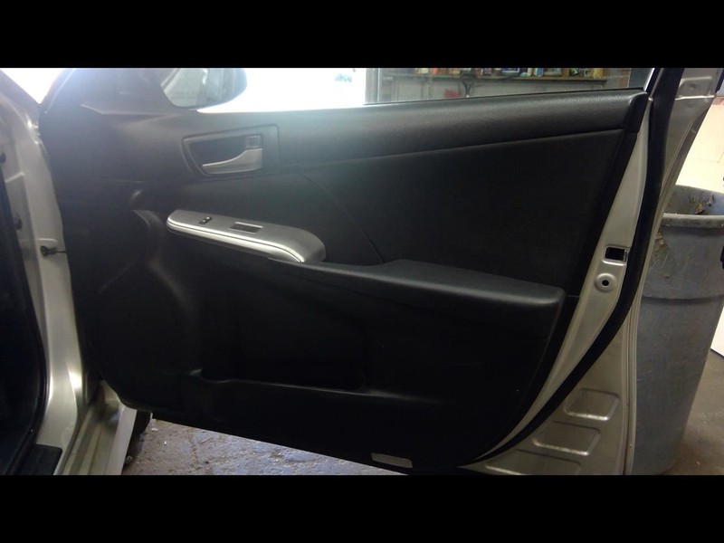 2012 CAMRY Passenger Right Front Door Trim Panel 1572292