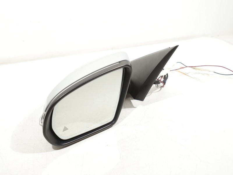 2015-2018 Mercedes C300 W205 Driver Side Mirror Power Fold Blind Spot Silver 775